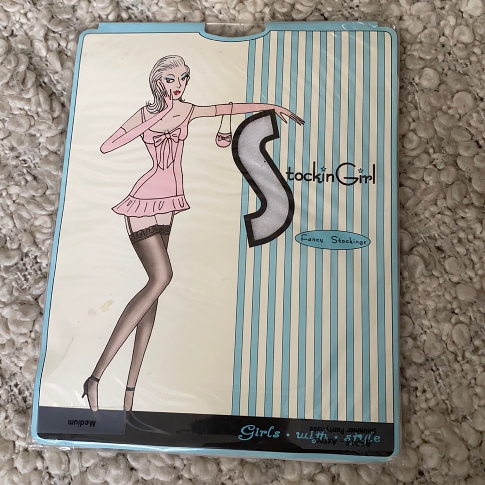 ♥️ Stocking Girl White Sheer Hosiery